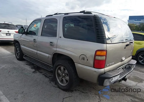 2003 Chevrolet Tahoe Lt z USA, uszkodzony, nr VIN 1GNEC13Z13R200258